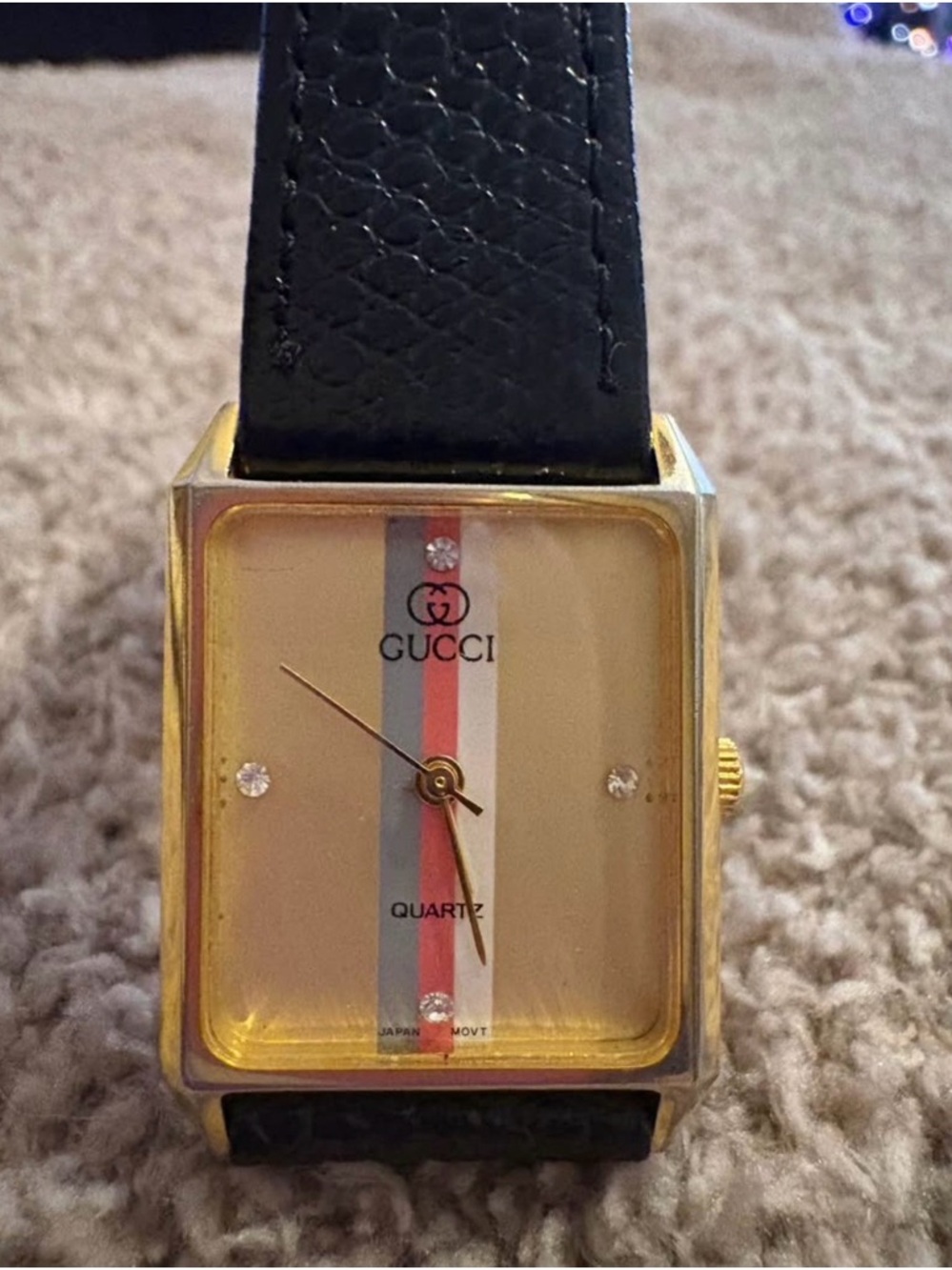 VTG Gucci Gold-Tone Ladies Watch with Brown Leather Strap